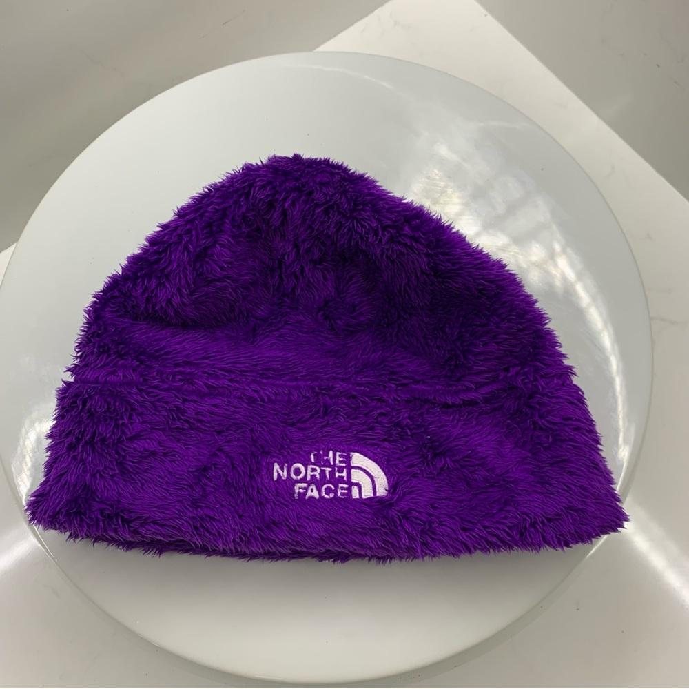 The North Face Denali purple girls beanie size small 2T-4T (19” circumference)